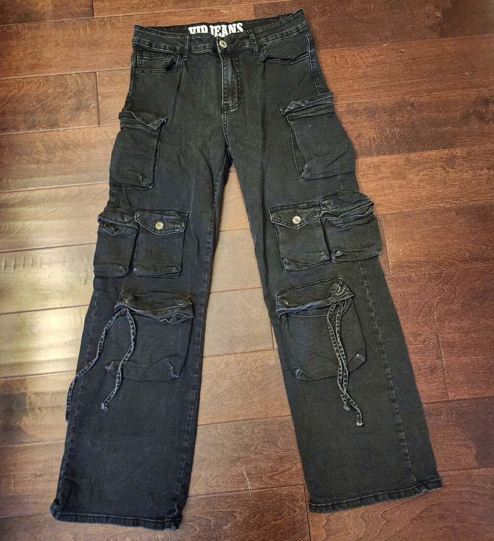 ​VIP Jeans Women Cargo Jeans Black Wide Leg Y2K Multi Pocket Denim Size 9/29